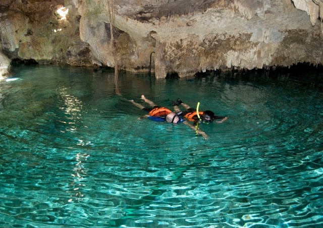  Divertimento in acqua 